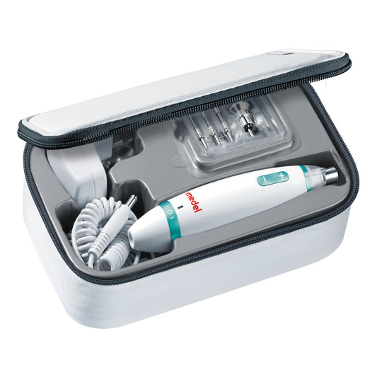 MEDEL BEAUTY MANIC/PEDI EXPERT