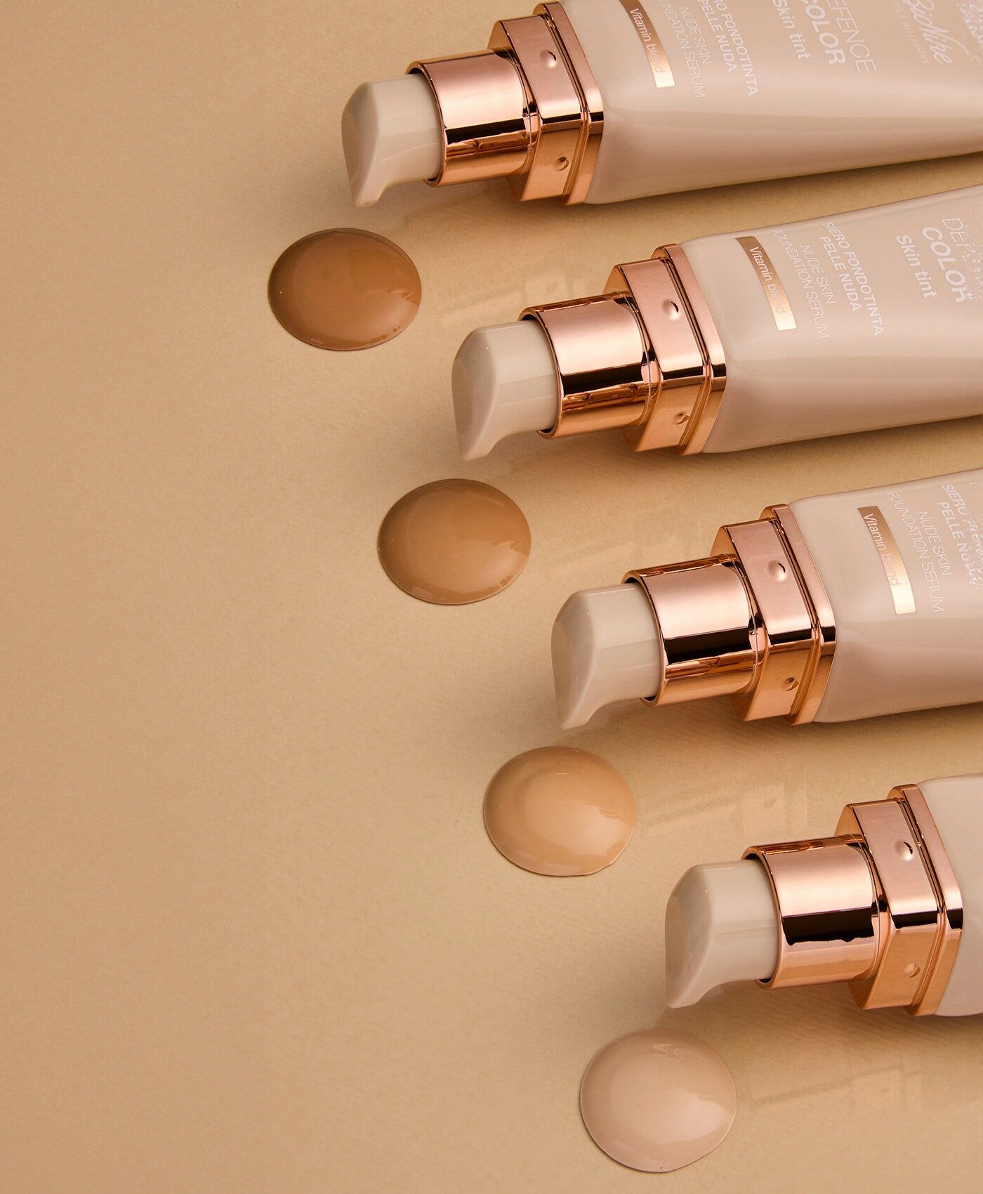 Bionike Defence Color Skin Tint Siero Fondotinta Pelle Nuda 702 Vanille 30ml