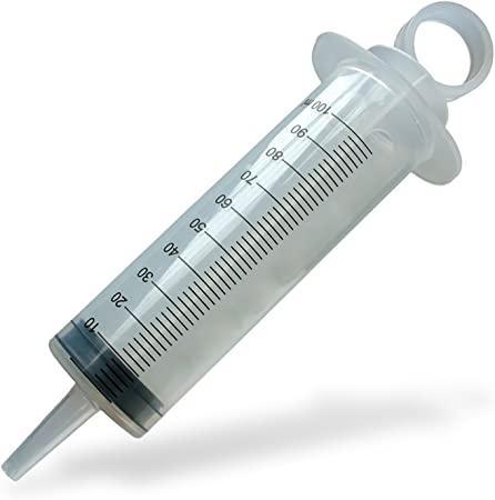 SIRINGA SCHIZZETTONE SENZA AGO CONO PER CATETERE 100ML